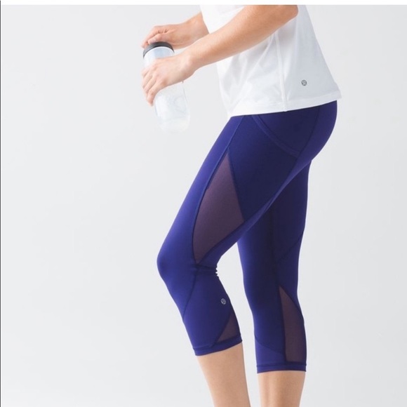 Lululemon Fast as Light cropped mesh tights - Picture 5 of 13